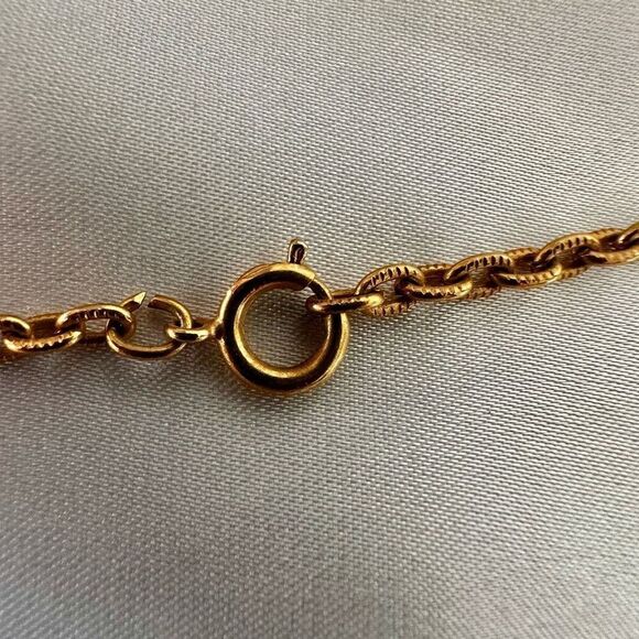 gold tone vintage Have a Nice Day pendant necklace - Picture 7 of 10